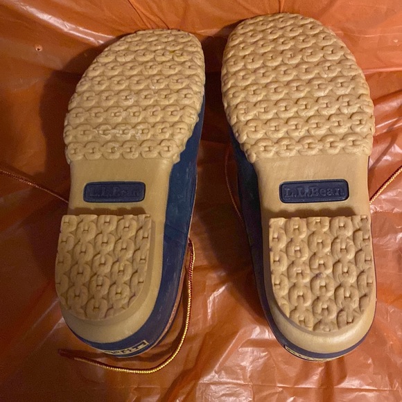 L.L. Bean duck shoes, women’s size 6M - Picture 3 of 5